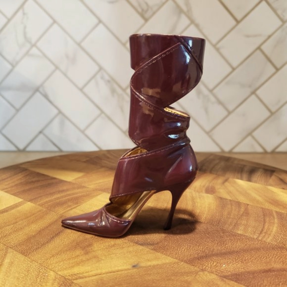 **SEXY** Just the Right Shoe, Highlights, 25348, 2002